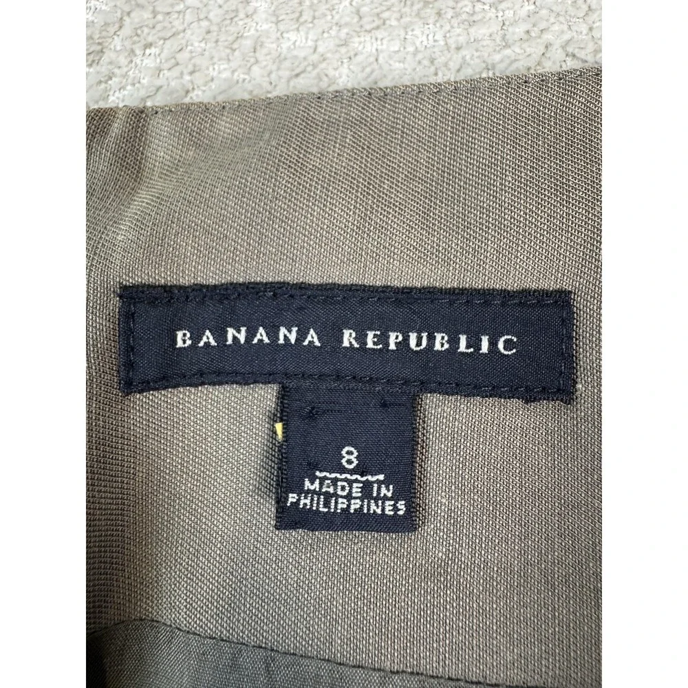 Banana Republic please refer